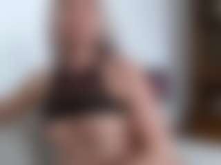 Live cam show with anabelle0904 - Tease Blonde Hair on TeamSkeetLive