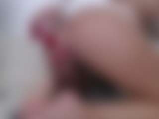 Live cam show with anabelle0904 - Bedroom Blonde Hair on Camsoda