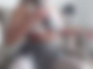 Live cam show with anabelle0904 - Smoking on ObeyMaria