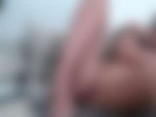 Live cam show with anabelle0904 - Green Eyes on luckytryst.com