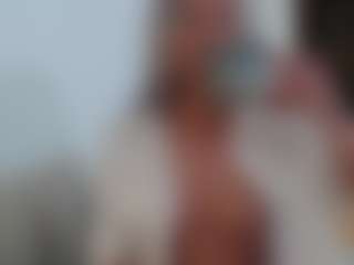 Live-Cam-Show mit anabelle0904 - Smoking auf Camsoda