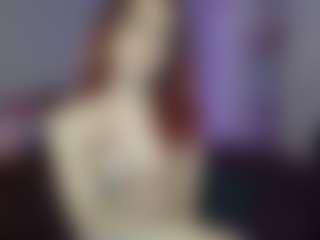 Live cam show with Calista Chaos - Straight on livesexfox.com