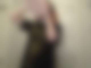 Live cam show with Calista Chaos - Glasses on thefappeningchat.com