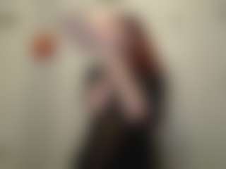 Live cam show with Calista Chaos - Blue Eyes on Camming Site