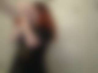 Live cam show with Calista Chaos - Red Hair Fetish on Milfs Live