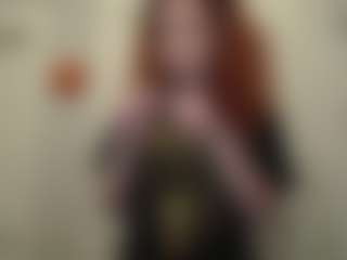 Live cam show with Calista Chaos - Red Hair Blowjob on Pornisteam.com