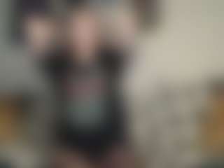 Live cam show with Calista Chaos - Strip Red Hair on luckytryst.com