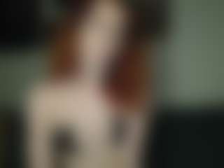 Live cam show with Calista Chaos - Strip on CSO-WL