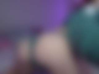 Calista Chaos's Live Sex Cam Show