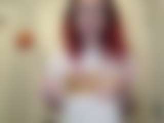 Live cam show with Calista Chaos - Blue Eyes on Fling VIP Chat