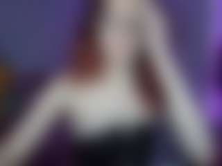 Live cam show with Calista Chaos - Strip on Camsoda