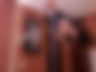 Show de câmera ao vivo com Mandi_pole - Drinking no Camsoda