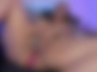 Live cam show with Anahi Jones - Blonde Hair Curvy on crypto-cams