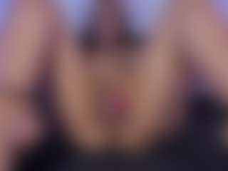 Live cam show with Anahi Jones - Foot Fetish Blonde Hair on Streamer API
