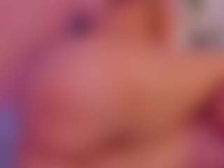 Live cam show with Anahi Jones - Oil on SpankPalCams