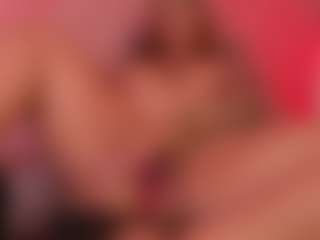 Live cam show with Anahi Jones - Ass Bouncing on TottyGirls