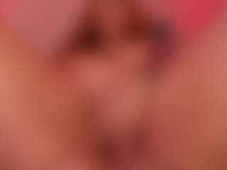 Live cam show with Anahi Jones - Ass Bouncing on Milf Play