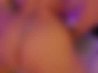 Live cam show with Anahi Jones - Shaved Pussy on Milfs Live