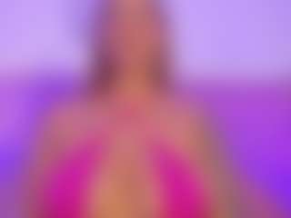 Live cam show with Anahi Jones - BBW on CamwithHer