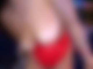 Live cam show with IsabellaFoxx - Lovense MILF on studioflirtlive.com