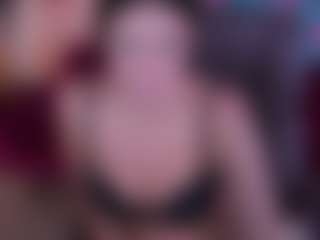 Live cam show with IsabellaFoxx - Green Eyes on camwithhim.com