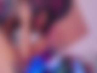 Live cam show with LavronBitch - Small Tits on iamadamtest123.com