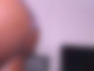 Live cam show with sugarplam - Ebony on Camsoda