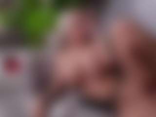 BambiKayy's Live Sex Cam Show