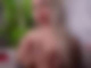 BambiKayys Live-Sex-Cam-Show