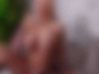 BambiKayy's Live Sex Cam Show