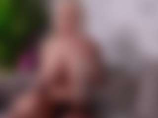 BambiKayy's Live Sex Cam Show