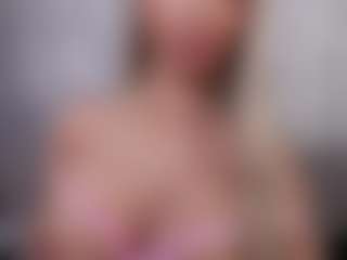 BambiKayy's Live Sex Cam Show