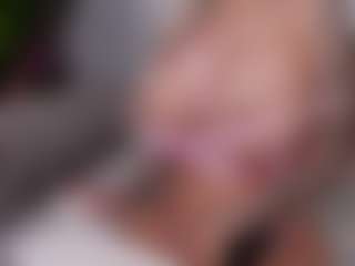 BambiKayy's Live Sex Cam Show
