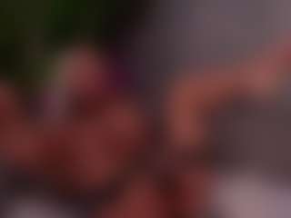 Live cam show with BambiKayy - Ice on intimatelivegirls.com