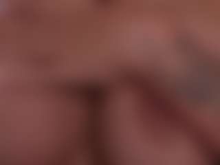Live cam show with BambiKayy - Oil on Streamer API