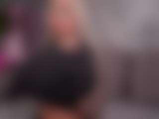 BambiKayy's Live Sex Cam Show