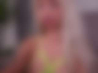 BambiKayy's Live Sex Cam Show