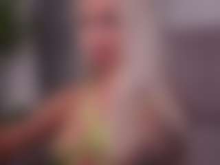 Live cam show with BambiKayy - Spank on realtime-chat