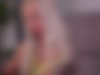 BambiKayy's Live Sex Cam Show