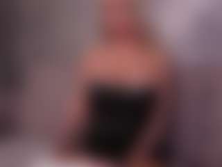 BambiKayy's Live Sex Cam Show