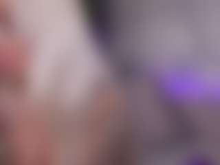 Live cam show with BambiKayy - Teen (18+) on Camiplay Live