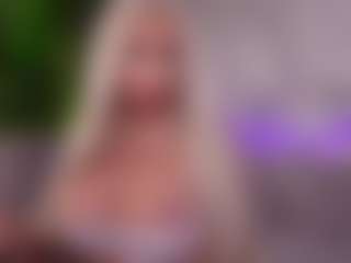Live cam show with BambiKayy - Squirt on AdultVida.com