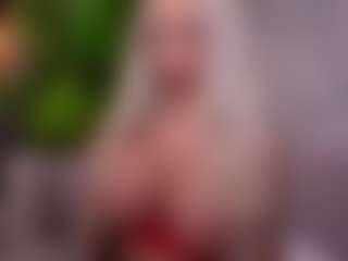 BambiKayy MILF webcam performer live streaming