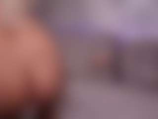 BambiKayy's Live Sex Cam Show
