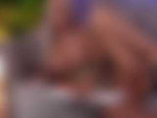 BambiKayy MILF webcam performer live streaming