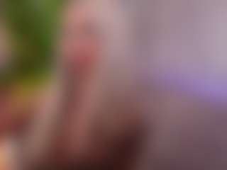 BambiKayy's Live Sex Cam Show