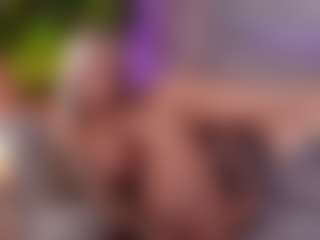 Live cam show with BambiKayy - Brown Eyes Blonde Hair on Camsoda Late Night