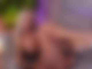 BambiKayy's Live Sex Cam Show
