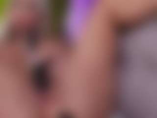 BambiKayy's Live Sex Cam Show