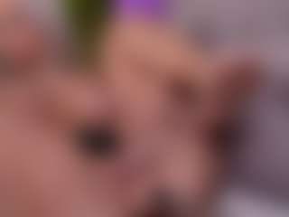 BambiKayy's Live Sex Cam Show
